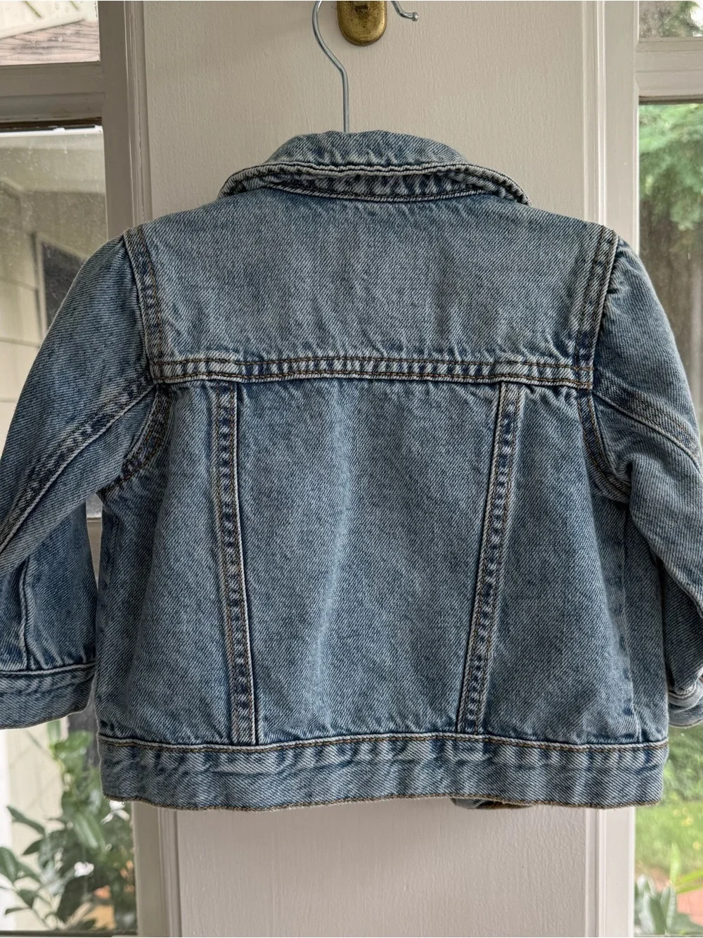 Old Navy Light Wash Denim Jean Jacket for Toddler 12-18M